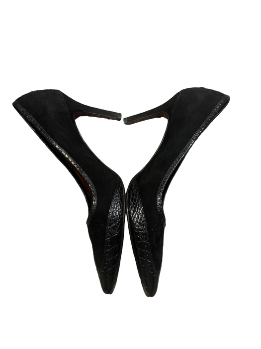 7.5/8 90s black heels w/ stitching