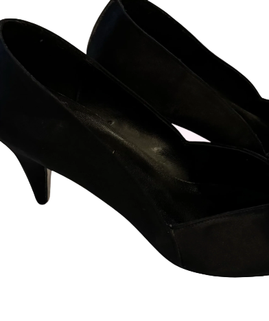 8 vintage bow heels