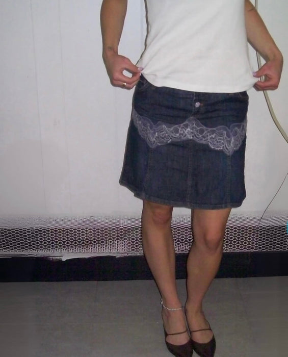 6/8 Y2K D&G lace denim skirt