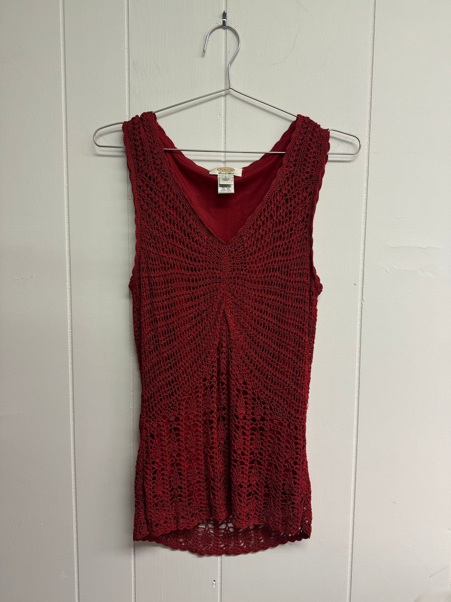 M vintage hand knit tank